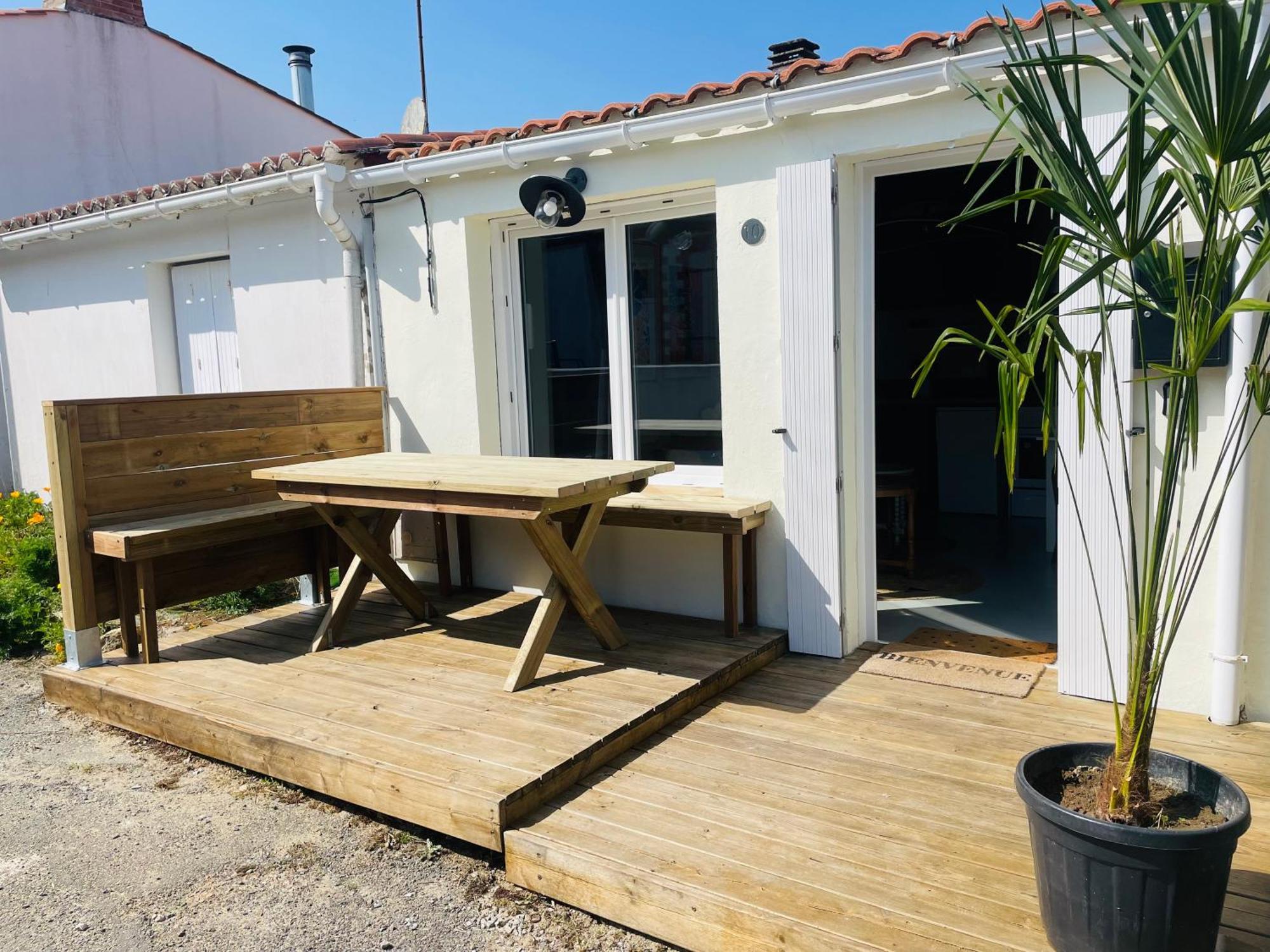 Petite Maison En Bord De Mer ลุงวิลล์-ซัวร์-แมร์ ภายนอก รูปภาพ